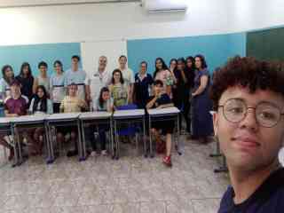 Palestra SAF, em Bariri, no dia 25 de setembro, sobre drogas com ênfase nos riscos do uso de bebida alcoólica, na Escola estadual ephigenia Cardoso Machado Fortunato. Participaram Rita Pegoraro, Rosimeire Bodoni Massocato, Kézia Nóbrega e Mariana Justulin