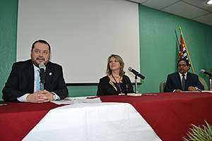 Dr. Pedro Menegasso, dra. Silvia Storpirtis e dr. José Luis Maldonado