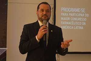 Dr. Pedro Menegasso, presidente do CRF-SP