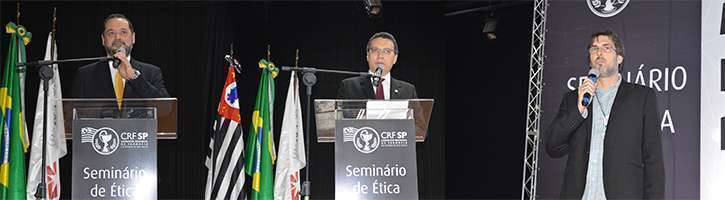 Dr. Pedro Menegasso (presidente do CRF-SP), dr. Marcos Machado (diretor-tesoureiro do CRF-SP) e Prof. Walter Luiz Costa Jr. (São Camilo)