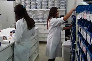 Farmácia do Instituto de Infectologia Emílio Ribas é uma das unidades geridas pelo governo do Estado