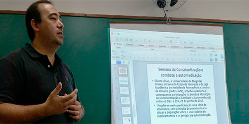 Dr. Guilherme Costa Matsutani, coordenador do curso de farmácia da Universidade de Mogi das Cruzes (UMC).