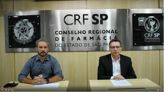 Dr. Marcelo Polacow, vice-presidente do CRF, e Dr. Marcos Machado, presidente do CRF-SP