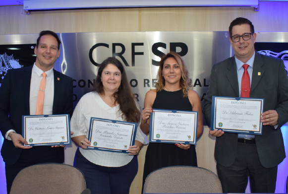 Dr. Gustavo Guerra; Dra. Priscila Dejuste; Dra. Susana Herrera e Dr. Adriano Falvo 
