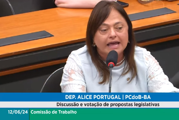 A deputada federal e farmacêutica Alice Portugal foi uma das principais responsáveis pela inserção do PL na pauta de votação de hoje 