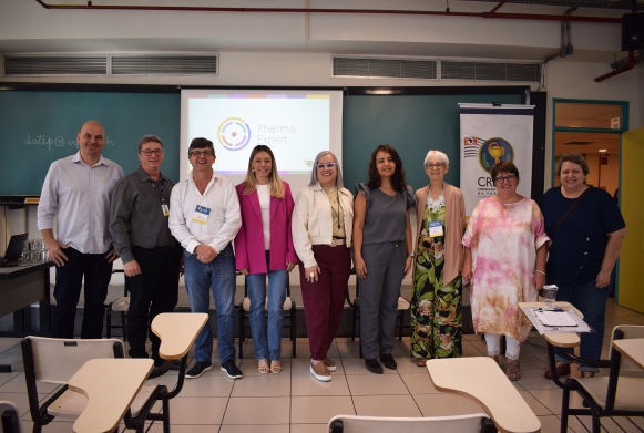 Ministrantes das atividades na Sala Homeopatia: Dr. Marcelo Sahium Barrionovo; Dr. Wilson Rigoni; Dr. Leonel Almeida Leite; Dra. Camila Yamasita Henrique; Dra. Márcia Borges; Dra. Adriana Passos Oliveira; Dra. Mafalda Biagini; Dra. Ana Elisa Padula; e Dra. Leoni Bonamin