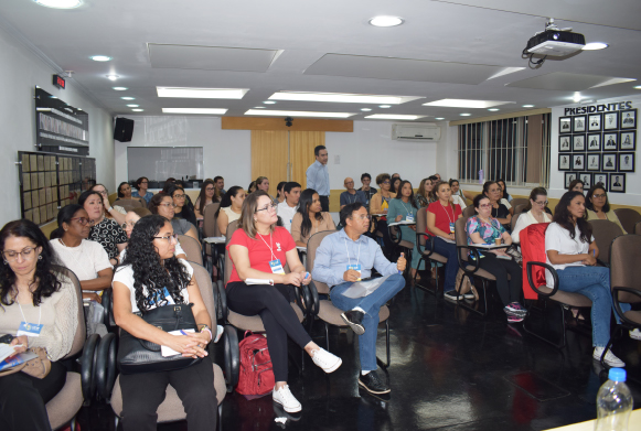 Curso presencial realizado em parceria com a Apsen Farmacêutica contou com a participação de mais de 50 farmacêuticos