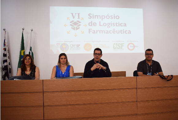 Dra. Elaine Manzano, vice-coordenadora do GTT Logística de Produtos à Saúde na sede; Dra. Lilian Cristina Fagan, delegada adjunta da Seccional de Campinas; Dr. Adriano Falvo, secretário-geral do CRF-SP e Dr. Mario Garcez, coordenador do GTT em Campinas 