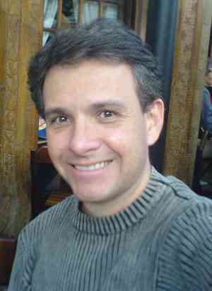 Dr. Marcelo Polacow