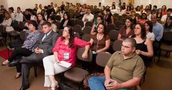 Cerca de 80 pessoas assistiram à palestra ministrada em Ribeirão Preto