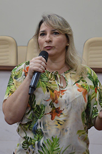 Dra. Luciana Canetto, membro do Gtam e conselheira do CRF-SP